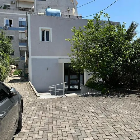 Henfjor & Вилла *