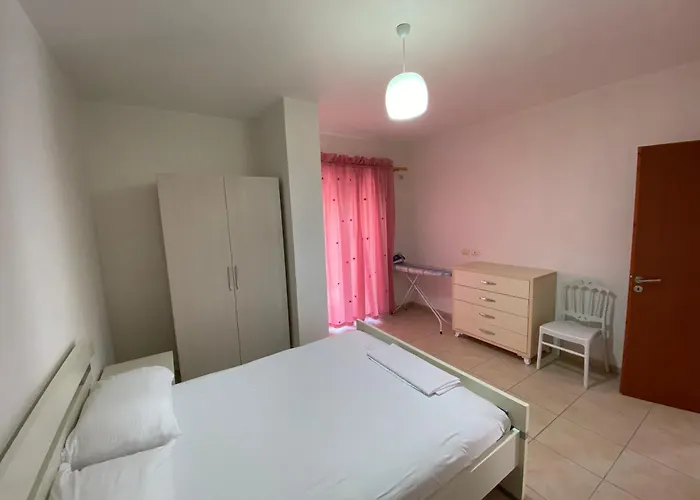 Villa Henfjor & Sarandë